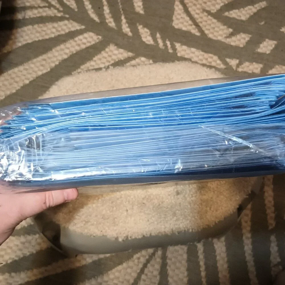 NWT~ 24 Pk. Better Office Products Light Blue Plastic 2 Pocket Folders w/ Prongs